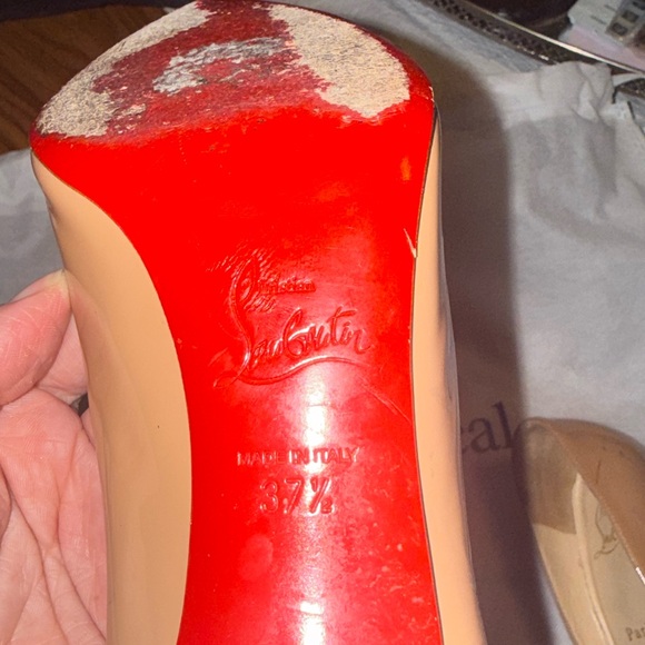 Christian Louboutin Beige Patent Leather Pointed Toe Pumps - Picture 11 of 11